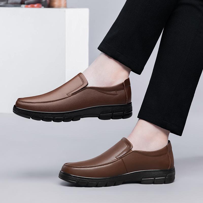 Large size business casual leather shoes autumn new men's shoes one-pedal soft-soled shoes cross-border fashion men's shoes