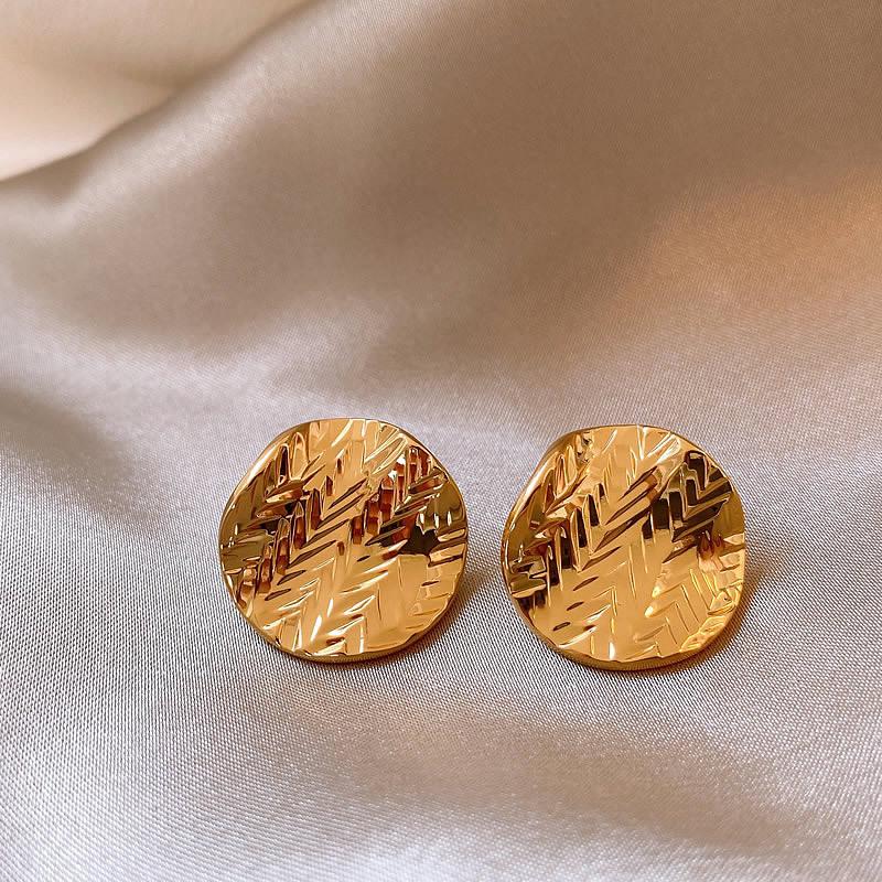 Temperament Stylish Simple Metal Texture Round Stud Earrings Personalized Light Luxury Niche Design Sense Metal Wind Earrings