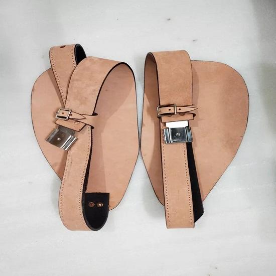 Rough Out Western Leather Horse Saddle Fender Pair Tooled Replacement Fenders.
