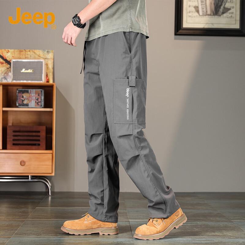 Jeep Men's Straight-Leg Multi-Pocket Cargo Pants
