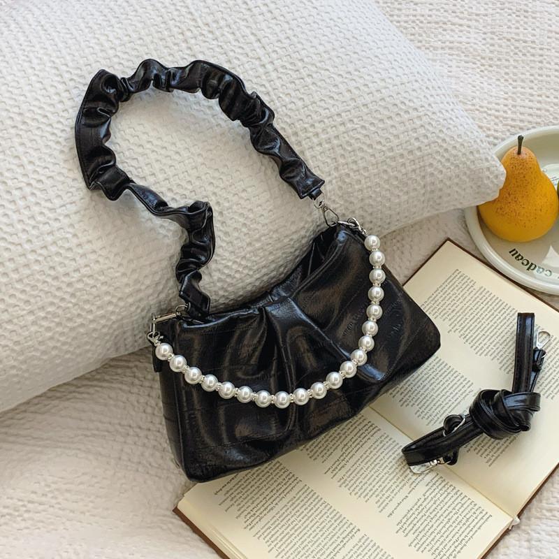 Trendy Summer 2024 French Clouds Underarm Bag Elegant Pu Material Available In Three Colors