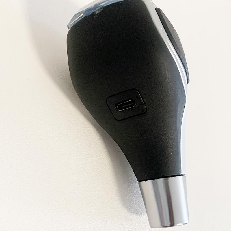Pomello Cambio LED Cristallo Manuale Automatico Universale Luce Colorata per la Maggior Parte delle Auto 8mm 10mm 12mm