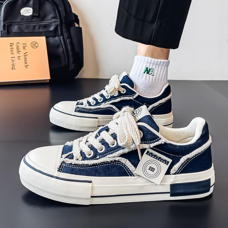 New niche low-top canvas shoes boys' sports and leisure men's shoes versatile board shoes