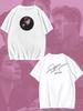 Übergroßes T-Shirt mit einem BTS-Aufdruck