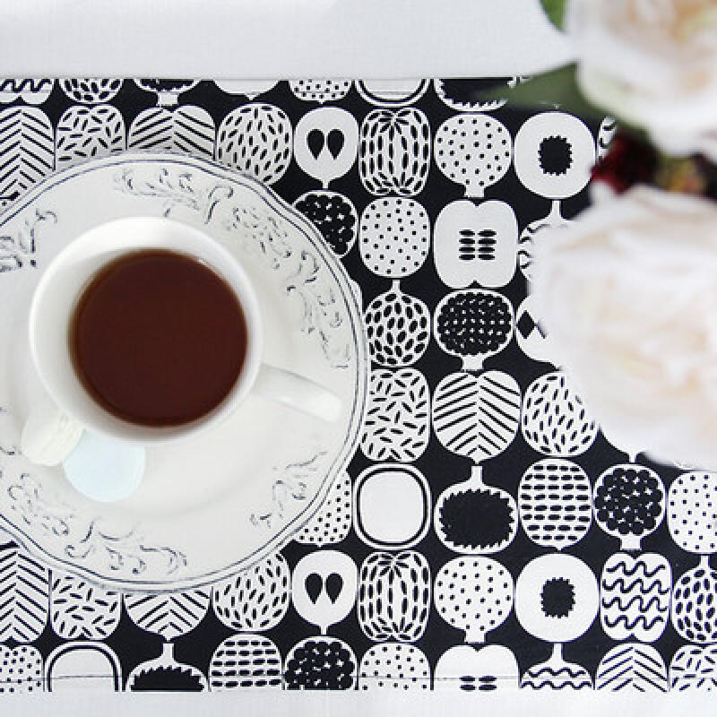 Cambeo Table Mat (Black)