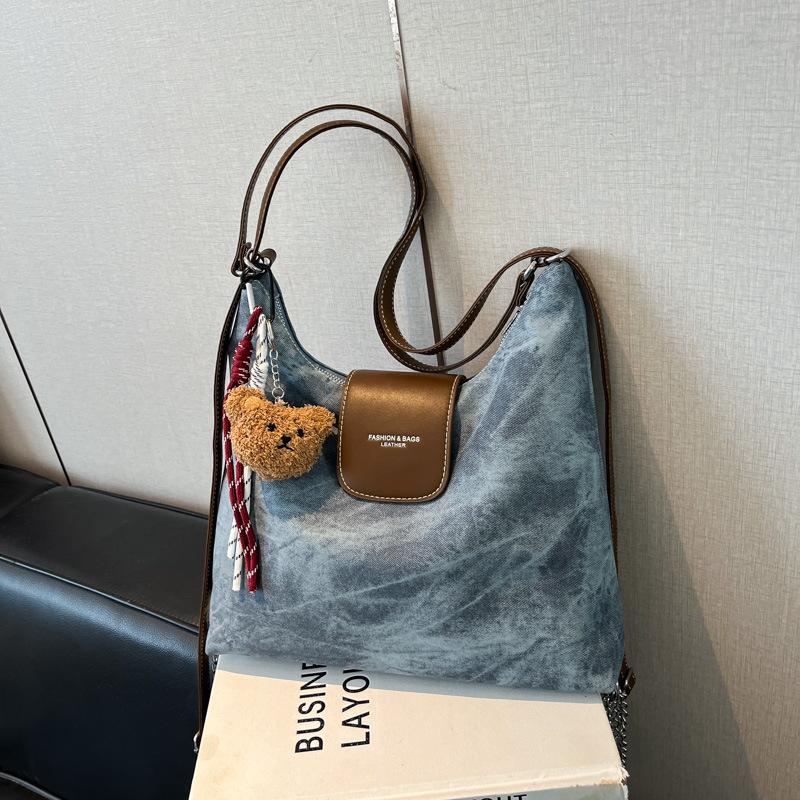 

Korean Style Women s Casual Fashion Crossbody Bag - Versatile and Trendy Shoulder Bag Without Pendant