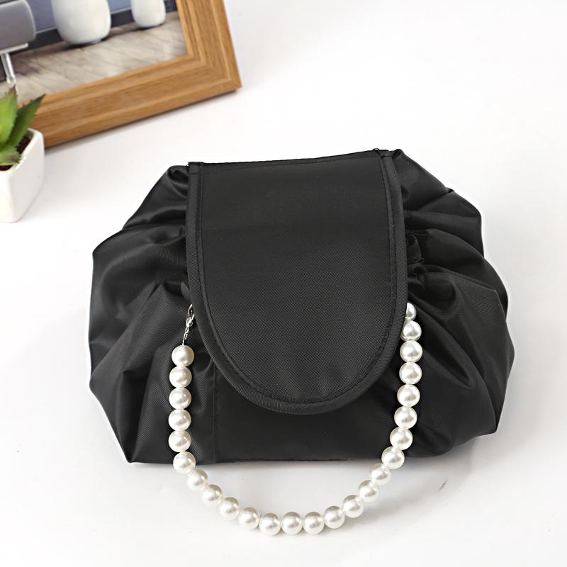 TikTok Style Portable Black Drawstring Makeup Bag for Easy Travel Storage
