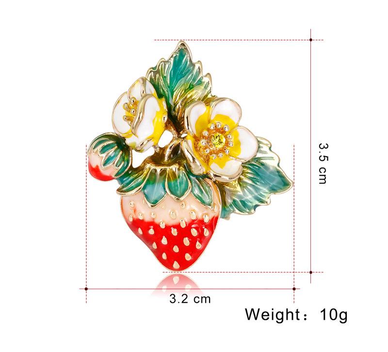 Exquisite Strawberry Brooch: Enamel and Rhinestone Fruit Pin Accessory