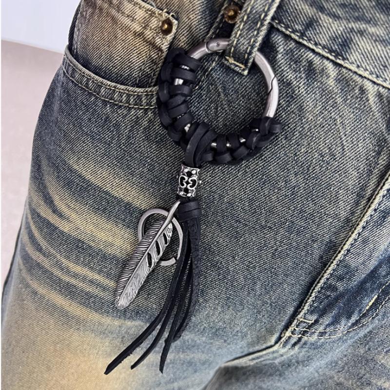 Fashion Leather Tassel for Women Men Girl Pendant Lobster Clasp Key Chains Rings Bag Accessories Bag Charm