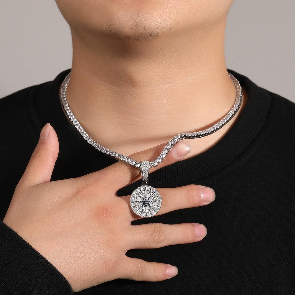 Hip Hop Diamond Gold Compass Pendant Necklace Personalized Retro Copper Pendant Creative Jewelry