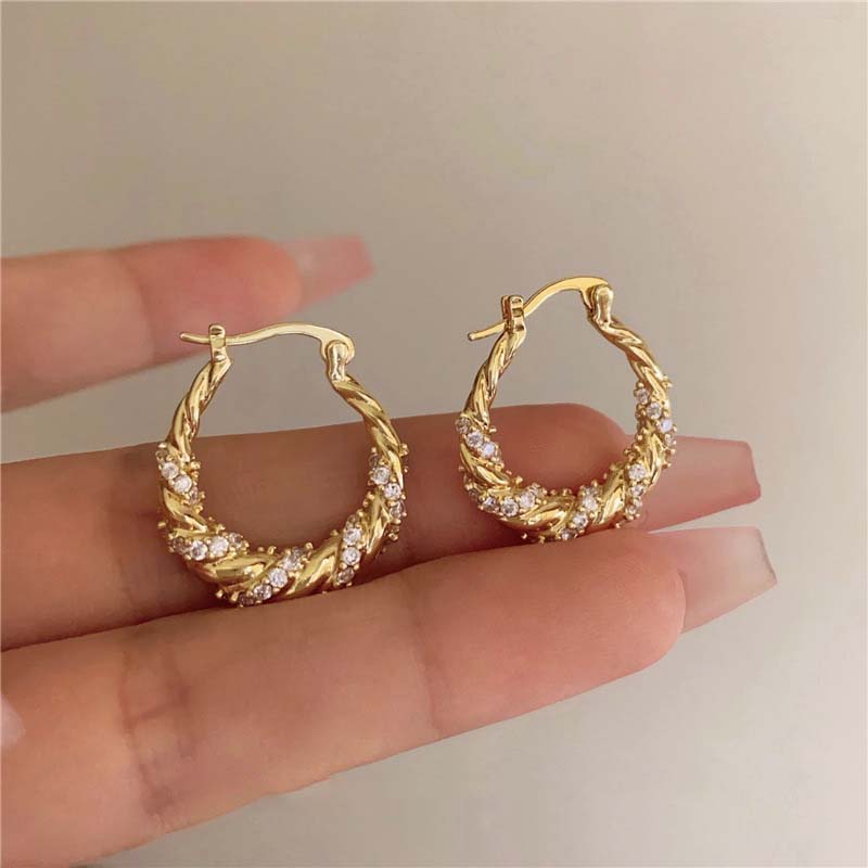 Luxury Shiny Zircon Twisted Hoop Earrings for Women Fashion Gold Color U Shaped Geometric Earrings Ear Accessories Party Zircon