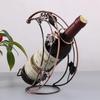 Europäisches Schmiedeeisen Halbmond-Weinregal-Ornament