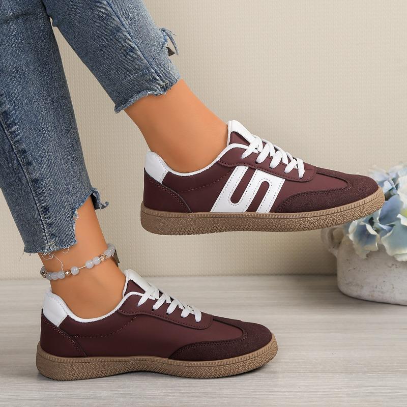Women‘s Shoes Casual Board Versatile Retro Single Large Size German Training Sports.