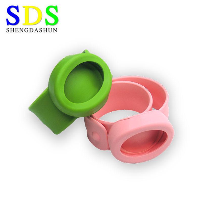 Kinder Silikon Slap Watch mit Quarzwerk und automatischem Aufroll-Armband