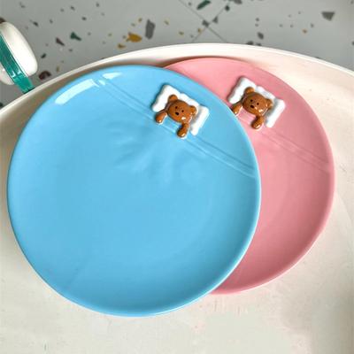 Keramické taniere Roztomilý medveď 3D reliéfny tanier Módny kreatívny dezertný okrúhly tanier Vynikajúce domáce chlebové raňajkové riady