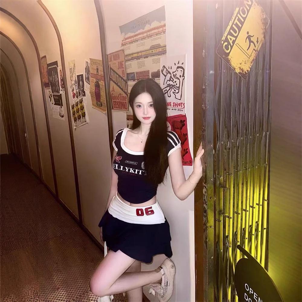 Women's Summer 2025 Retro U-Neck Short Sleeve T-shirt: Hot Girl Casual Street Style, Wear Two Ways