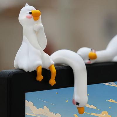 Mini Harz Gans Figur Lustige Harz Kleine Gans Computerdeko Sammlerstück Niedliche 3D Handwerk Skulptur für Schreibtisch Auto Armaturenbrett Heimdeko