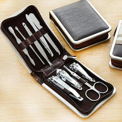 9-teiliges tragbares Edelstahl-Nagelknipser-Set