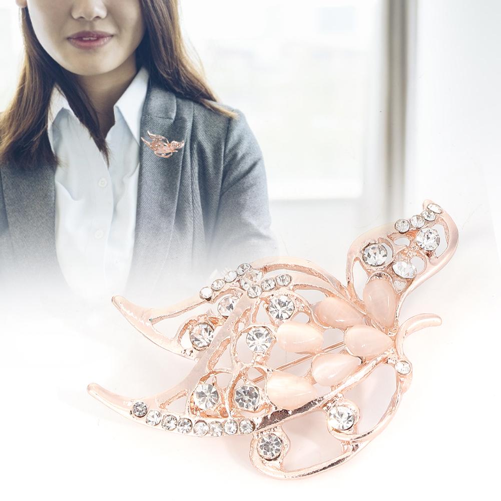 Fashion Women Rhinestone Butteryfly Shape Brooch Collar Pin Clothes Accessory Jewelry Gift