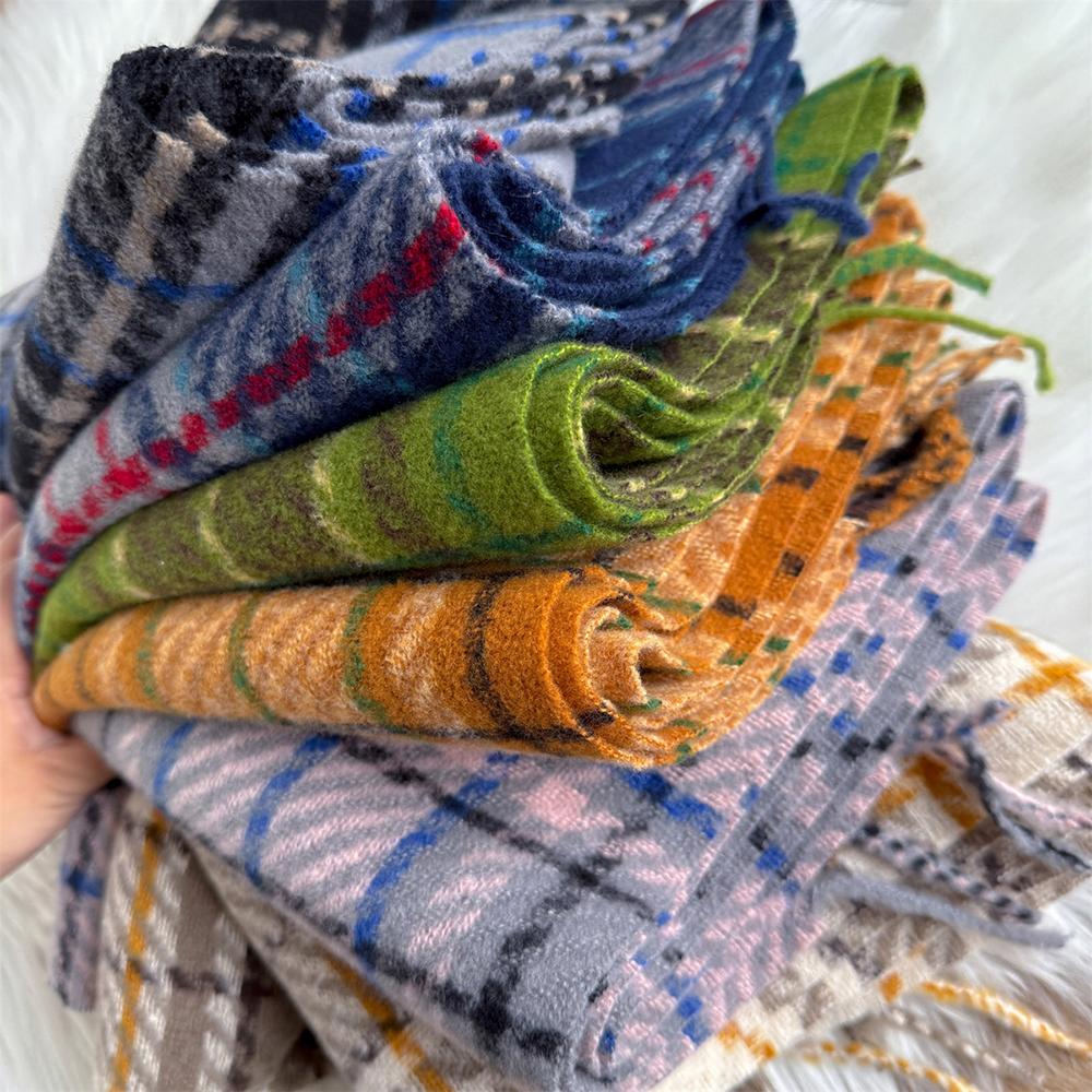 Scarf Women's Winter With Classic Plaid Thicken Student Long Shawl Lovers Neck Thicken Warm Neckerchief Bufanda Tassel