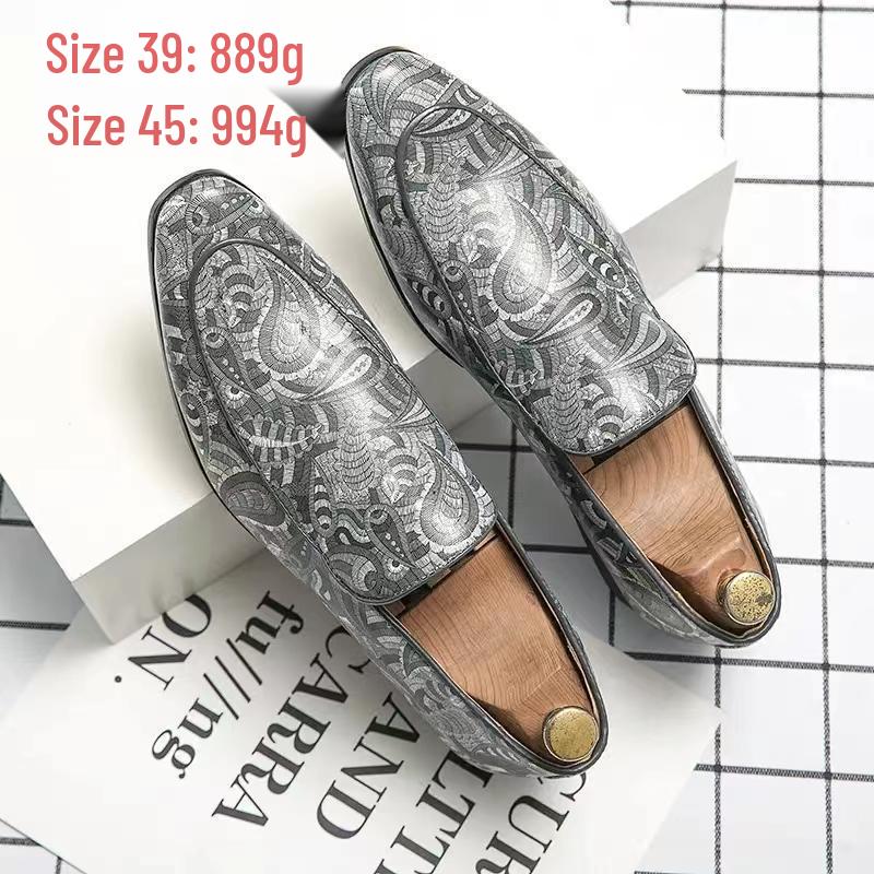 Men s Large Size Fashion Loafers Pointed Toe Leather Moccasins Slip-ons 40