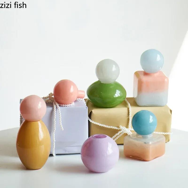 Bunte Glasvase Blumenvase Geometrische Kugel mit Deckel Aromatherapie-Flasche Glasgefäß Schreibtisch-Blumengefäß Heimdekoration