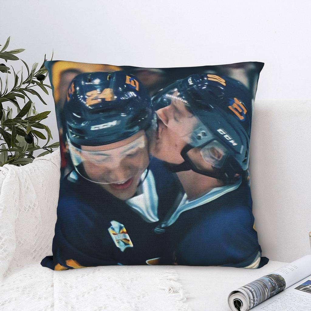 Kiss Heated Rivalry Square Pillow Covers Polyester Seat Hockey Romance Cushion Cover Cool Home Decoration Pillow Cover