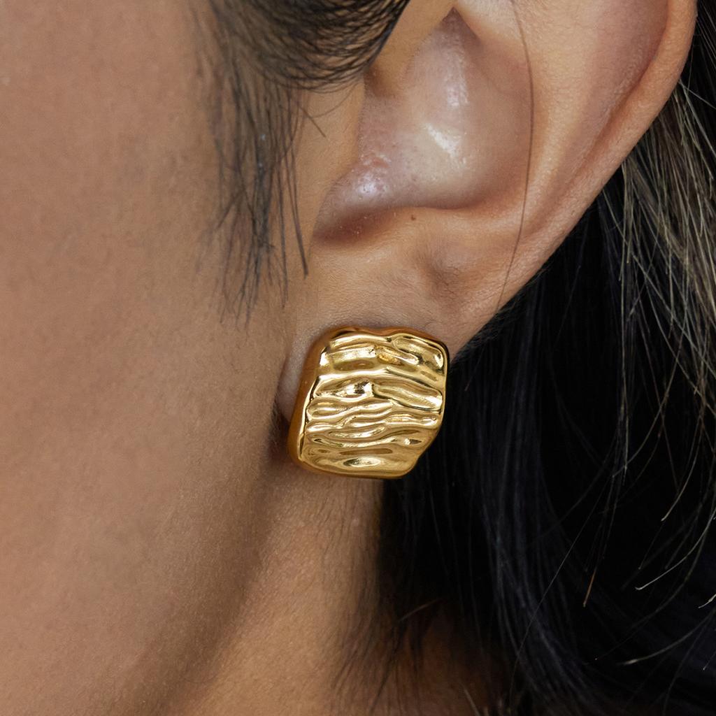 Yori Fashion Stainless Steel Hammered Pleated Geometric Square Earrings for Women Elegant Chic Attractive Jewelry Gift