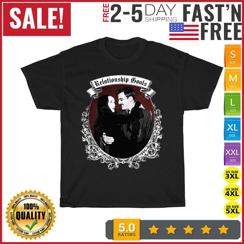 

Цели отношений Гомес и Мортиша Готы Хэллоуин Винтажная футболка Мужская Женская НОВАЯ 4XL