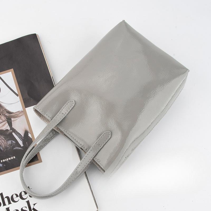 Damen Klassische und Schlichte Vollnarbenleder Vielseitige Einzel-Schultertasche, Leichte Umhänge-Handytasche