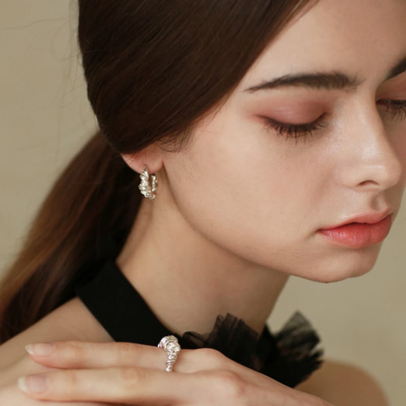 REINDEER GIMYO EARRING 15