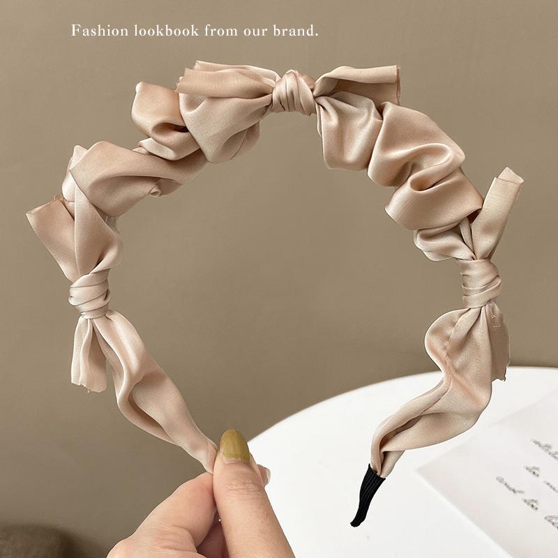 Women's Retro Korean Christmas Headband: High-End Autumn/Winter Hair Jewelry & Versatile Accessory