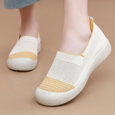 2025 Casual Soft Sole Lightweight Summer Breathable Mesh Versatile Casual and Comfortable One Foot Women's Shoes Sneakers Women