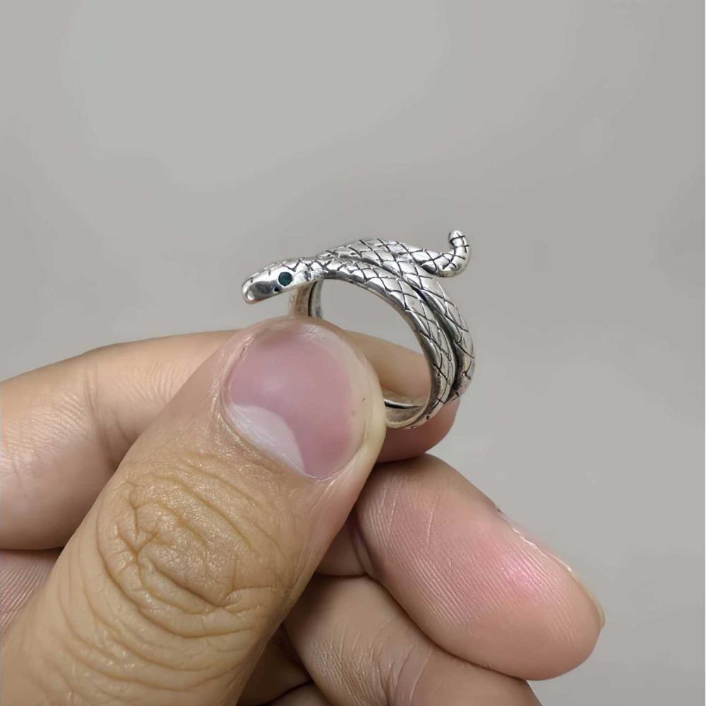 Gothic Exquisite Carving Ancient Silver Stainless Steel Snake Crown Cat Adjustable Opening Rings for Women Men Halloween Jewelry