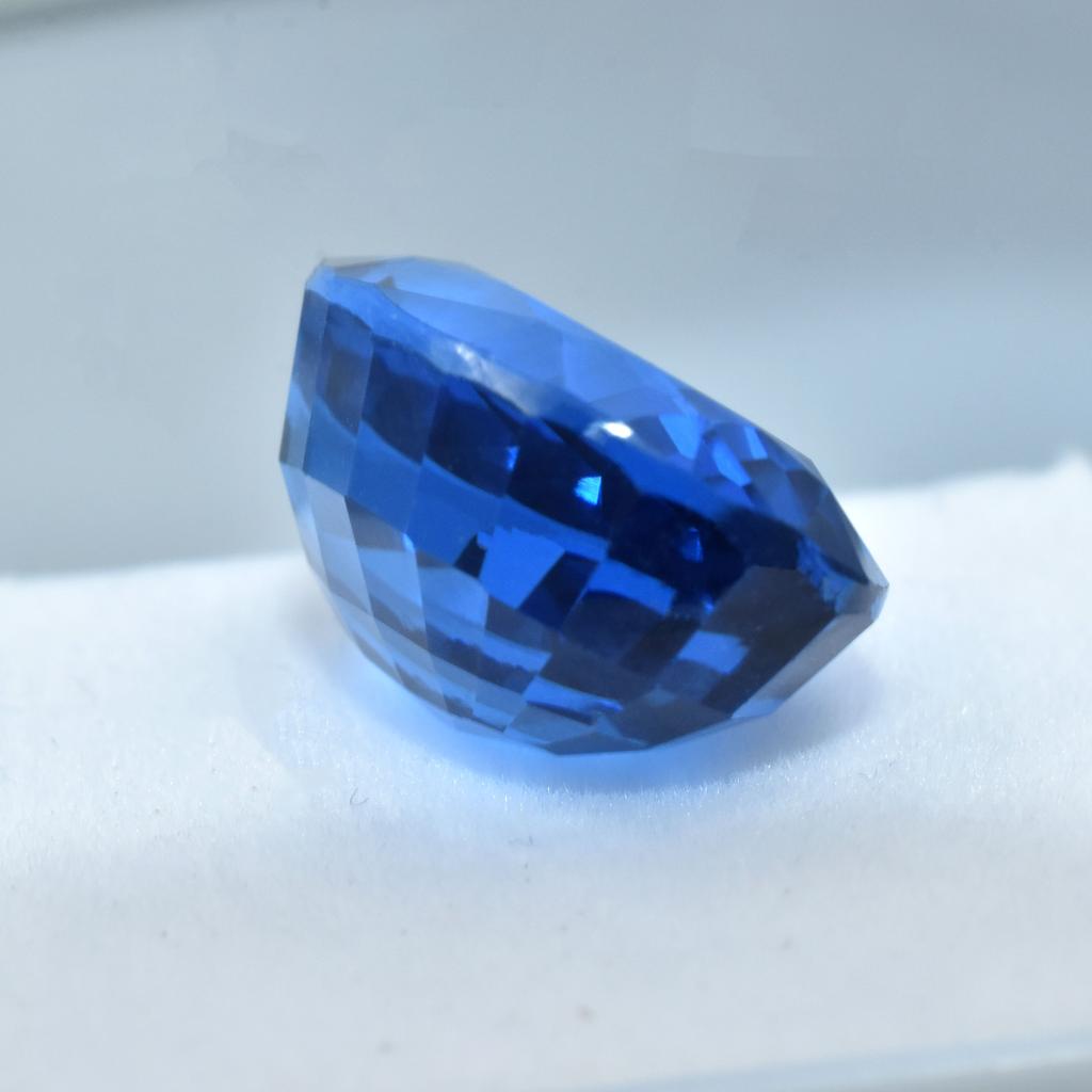 Natural Blue Tanzanite Loose Gemstone Oval Cut 13.20 Ct for Jewelry Making and Gem Collections