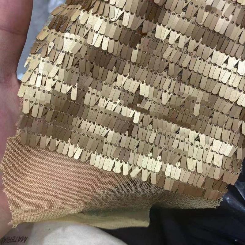 

Широкая 130см сетчатая ткань с прямоугольными пайетками 3х9мм для кастомизации вечернего свадебного платья, женских платьев, тканей для вечерних платьев 1Yard