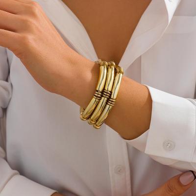 Set Bracciali Tubolari Curvi Irregolari Europei e Americani - Design Elegante e Semplice