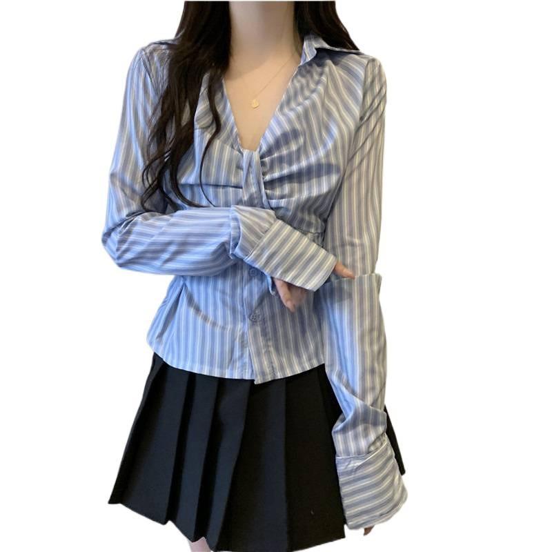Womens Striped V-Neck Long Sleeve Shirt Slim Fit Tailored Blouse With Button Front Winter Casual Chic Top