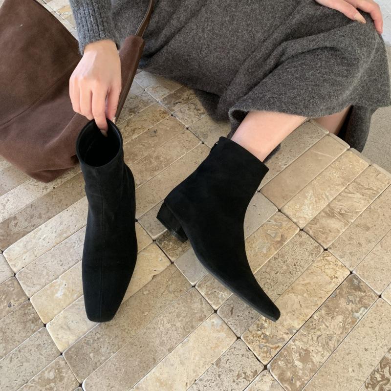

2025 autumn new suede square head short boots women s versatile fashion thin boots low-heeled socks boots single boots 39