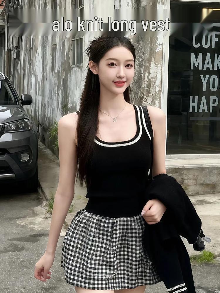 Women s Sleeveless Slim Fit Racerback Tank Top - New Summer Casual Sportswear, Flattering Ribbed Design L