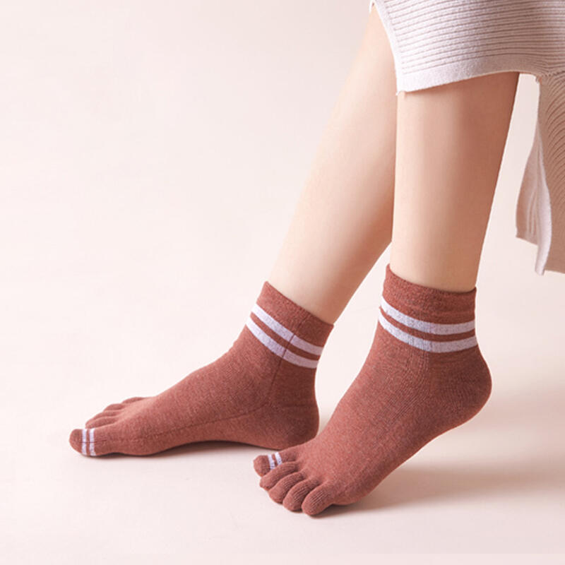 5 Pairs of Women's Two-Line Toe Socks