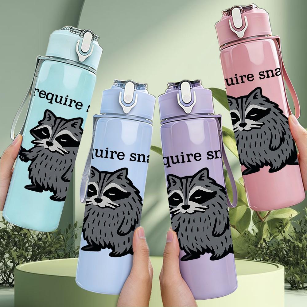 1PC I Require Snacks Raccoon Graphic 750ml Color Plastic Sports Water Bottle Leakproof Flip Straw Lid Suitable for Sports Office Home Use