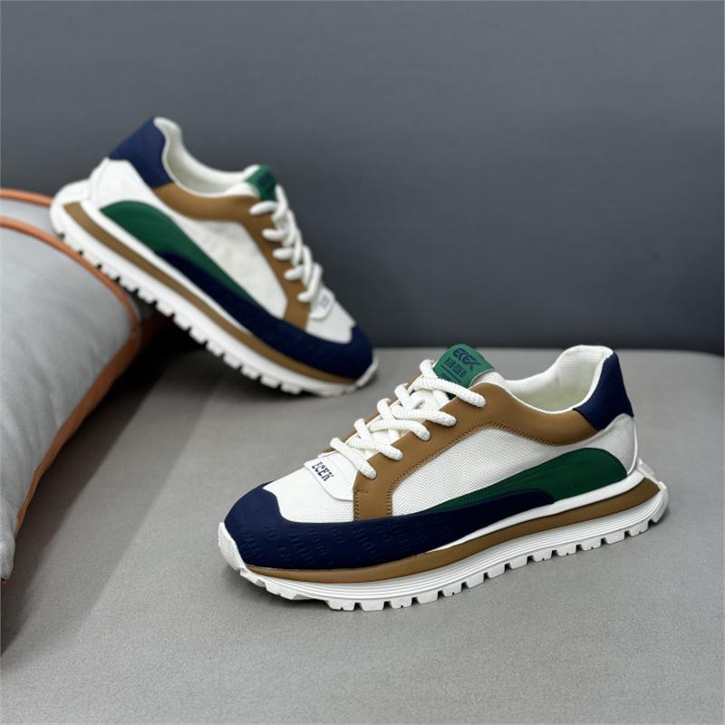 Neue bequeme Schuhe, Sportschuhe, bequeme atmungsaktive Schuhe