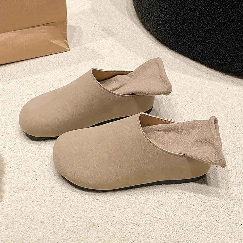 2025 autumn and winter new flat-bottomed lazy one-pedal half slippers matte leather retro bag head slippers women