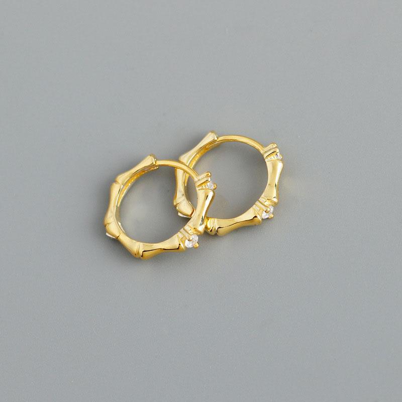 ANENJERY Women'S Fashion Jewelry Heart Circle Huggie Hoops Earrings Female Minimalist Hip Hop Ear Buckles