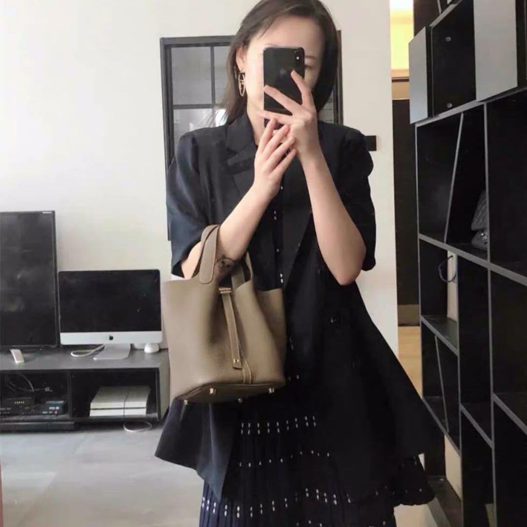 

Сумка-тоут Tide Корзина для овощей Женская сумка Мягкая кожа PU Личи Узор Сумка-ведро Портативная сумка для детей и мам Tide 18*13*18 серый