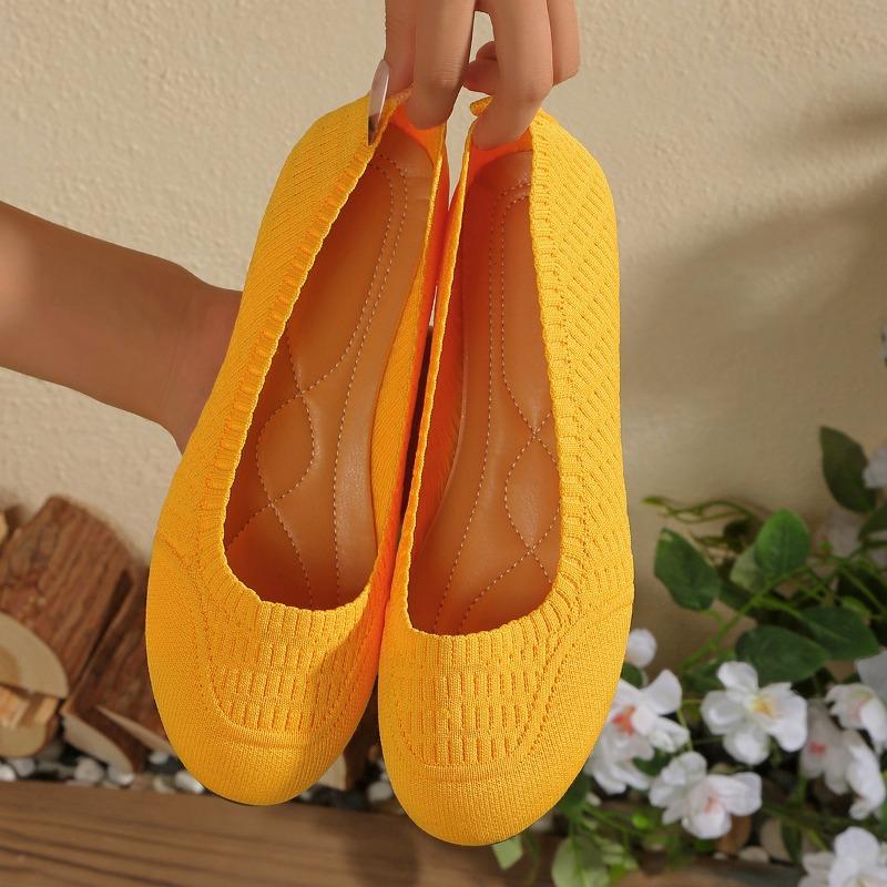 

Новые туфли-лодочки с круглым носком и плоской подошвой, женские, из летучего тканого материала, дышащие, на плоском каблуке, с мелким вырезом, рабочие 36 жёлтый