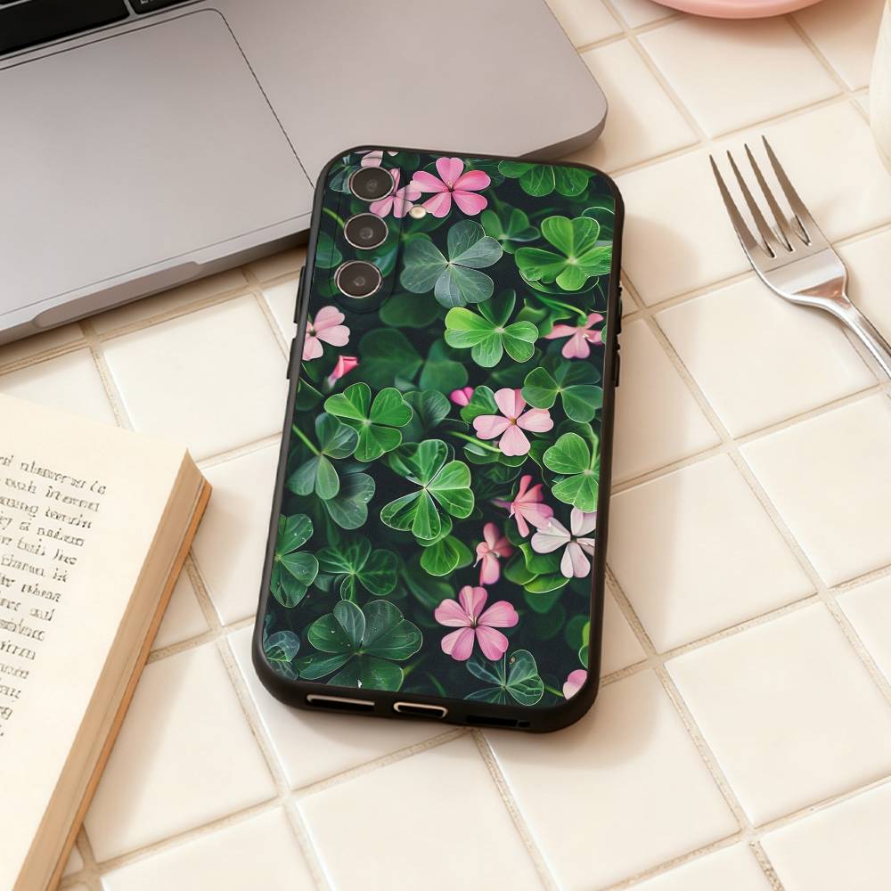 Lucky Four-Leaf Clover Phone Case For Samsung Galaxy A73,A72,A71,A70,A53,A52,A51,Others Soft Black Shell