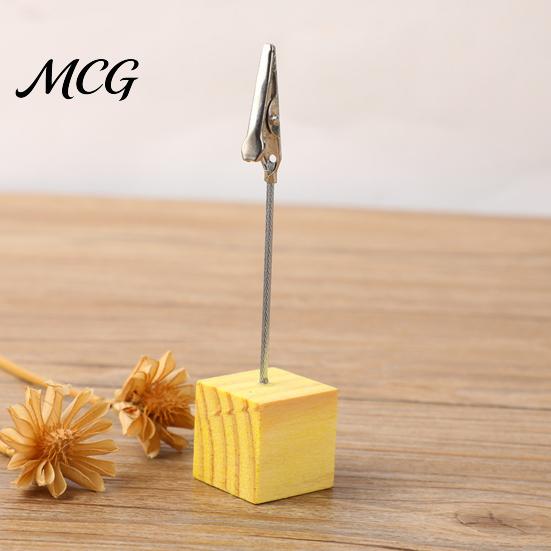 Metal Pole Memo Stand 2 Pcs Wooden Cube Base Holder with Clips, Mini Table Smooth Open Close Clip Number Stands for Name Cards, Photos, Memos,