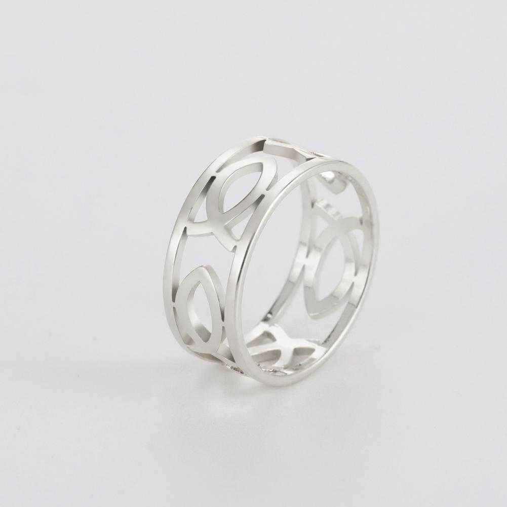 Stylish stainless steel Simple hollow fish-shaped ring Charm cute amulet Timeless promise party birthday jewelry gift